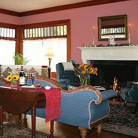 The Napa Inn Kültér fotó