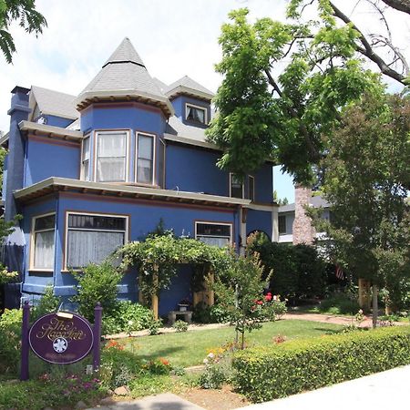 The Napa Inn Kültér fotó